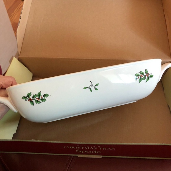 COPY - Spode Christmas Tree Bread Basket - Picture 2 of 4